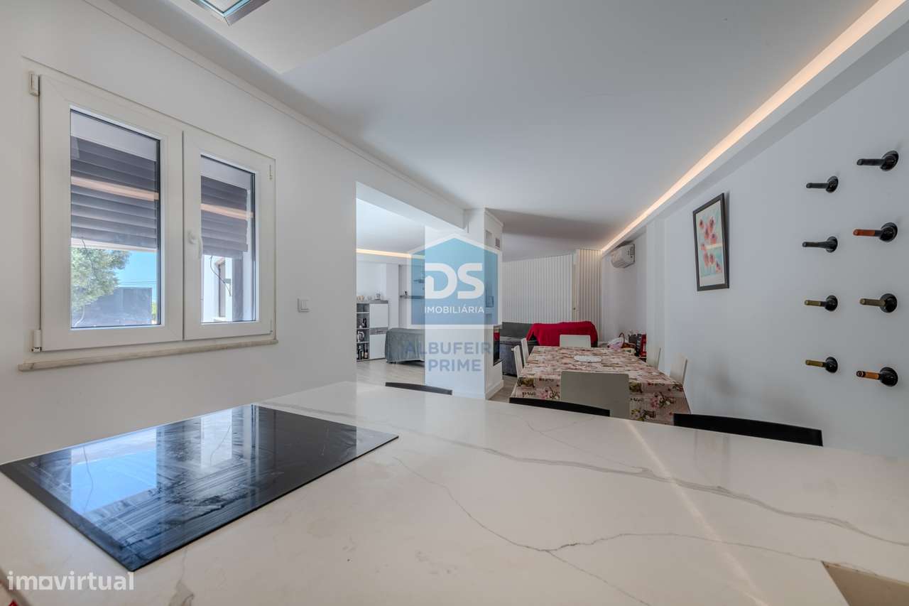 Moradia T4 Venda em Santa Bárbara de Nexe,Faro-8