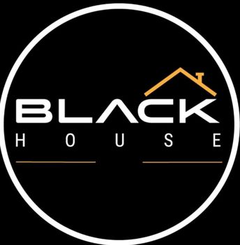 Black House Siglă