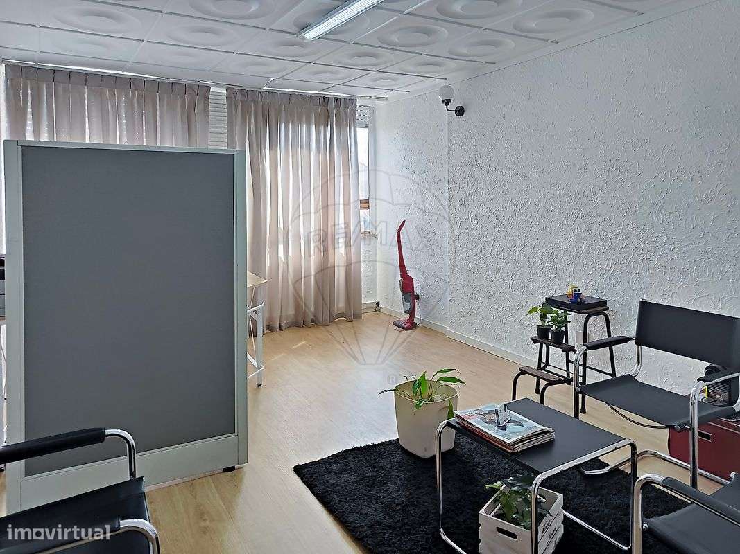 Escritório  para arrendamento - Grande imagem: 4/25