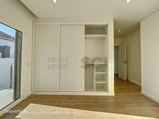 Apartamento Novo T3 Amora - Seixal Varanda de 55m2 e Parq...