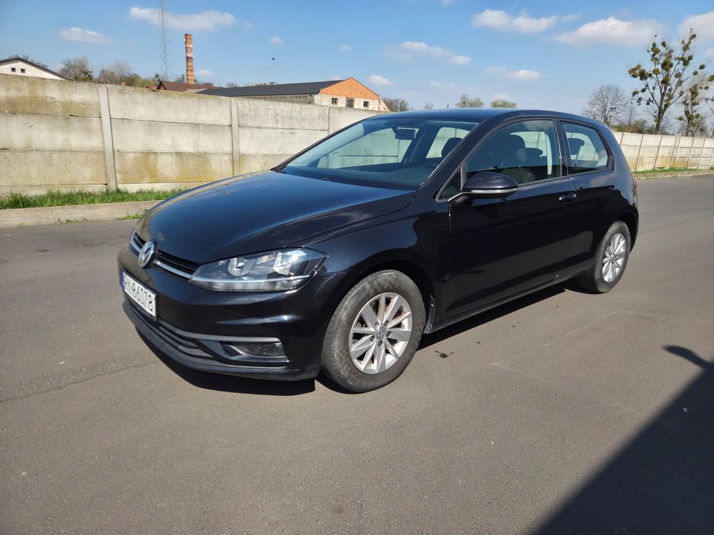 Volkswagen Golf VII 1.6 TDI BlueMotion Trendline 2017