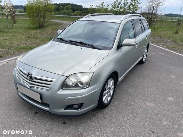 Toyota Avensis 1.8 VVT-i Sol - 21