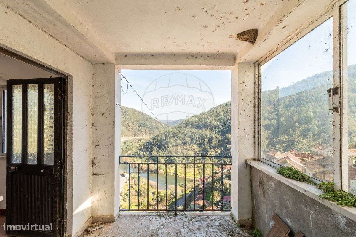 Moradia T3 para venda - Grande imagem: 2/15