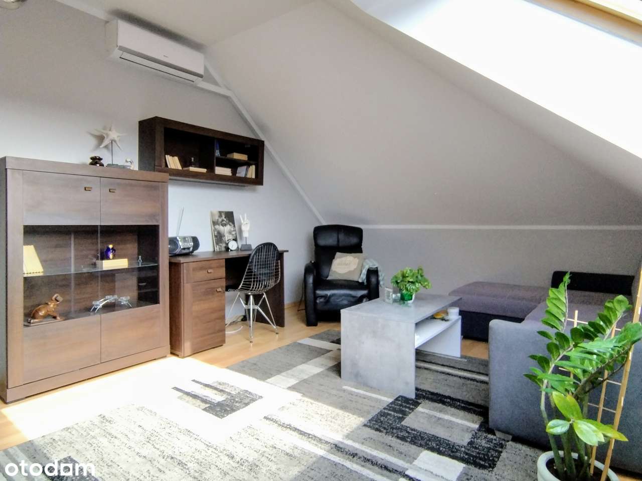 Twój Dom. Twoje Miejsce. Twoje Tempo Życia. Dla rodziny 2+1 lub 2+2-10