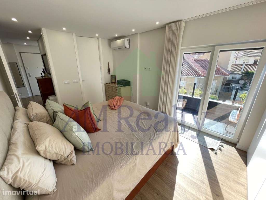 ****RESERVADO**** - Grande imagem: 5/23