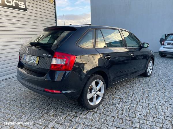 Skoda Rapid Spaceback 1.6 TDi Style - 7