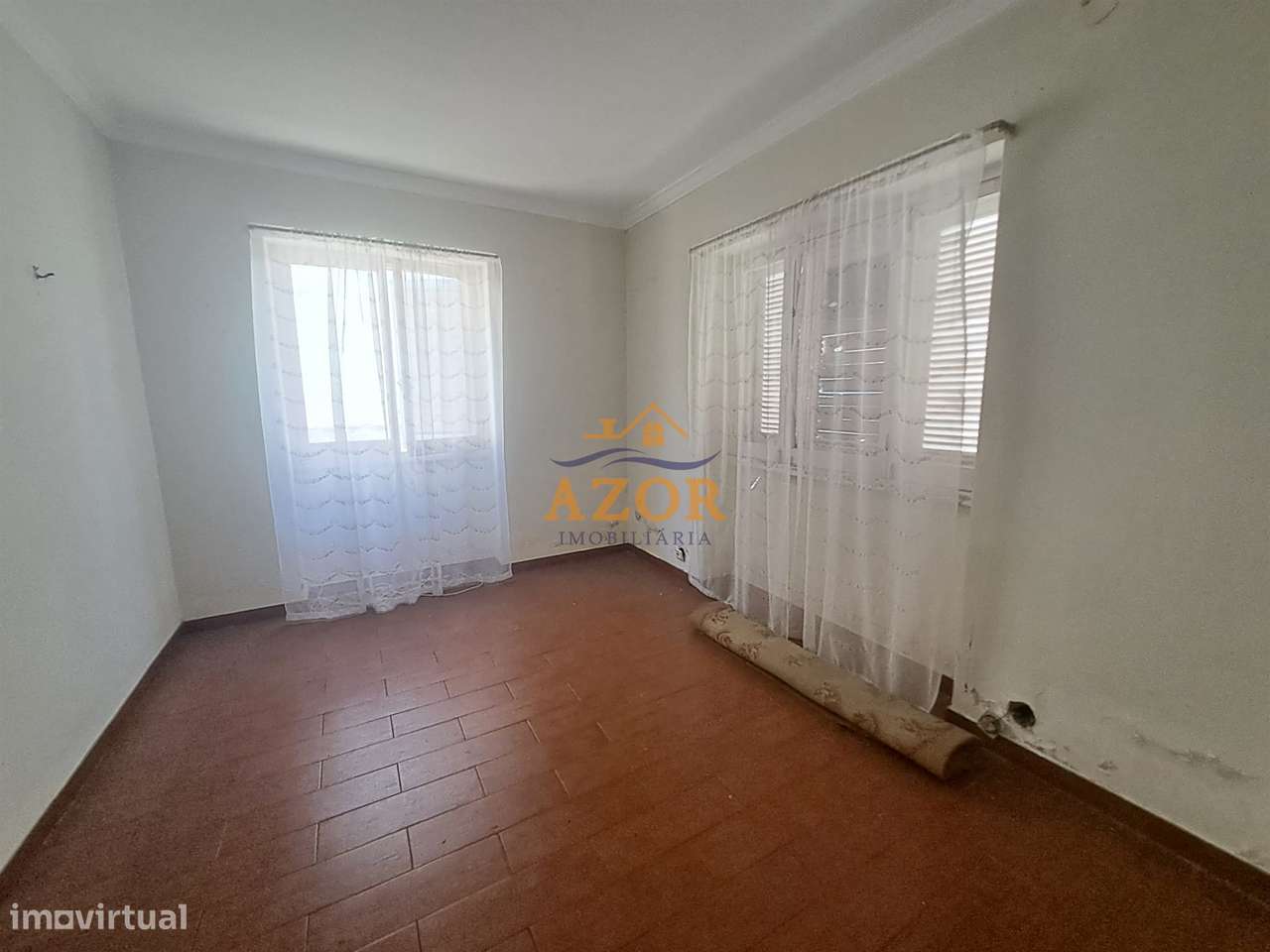 Moradia T4 Venda em Ponta Delgada (São José),Ponta Delgada-5