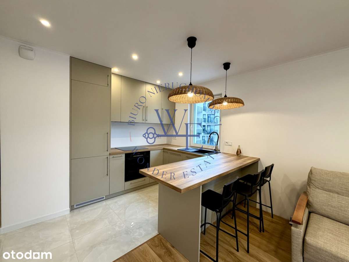 Mieszkanie czteropokojowe w apartamentowcu/Centrum