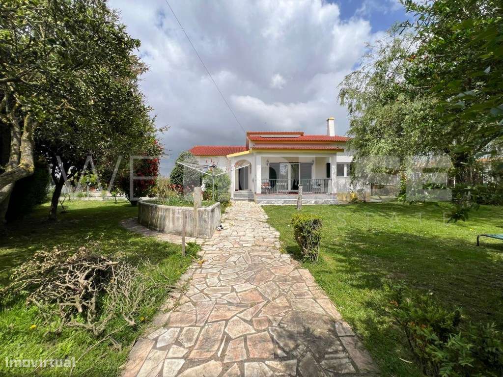 Moradia Térrea V5 na Lagoinha , Palmela-2