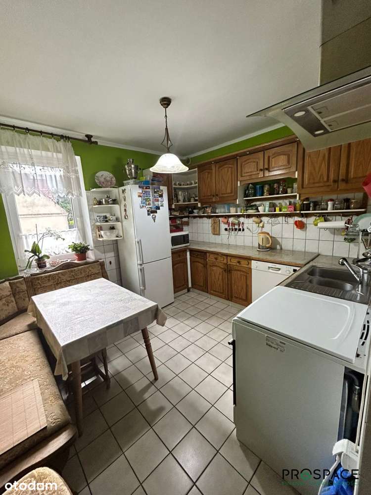 Dom w Raculce w pożądanej lokalizacji-5