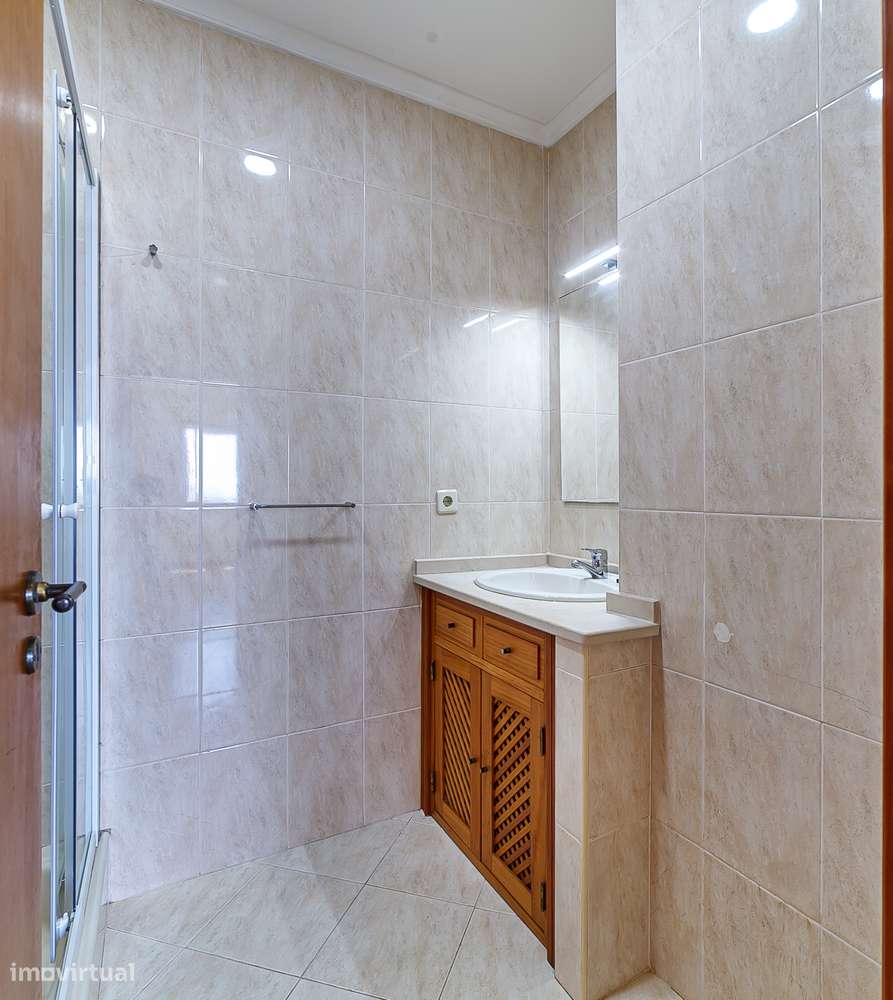 T2 com 127 m², vista mar, box fechada, excelente exposição Solar-22