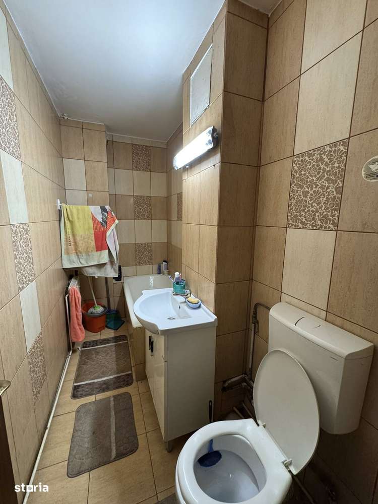 Apartament 2 camere decomandat balcon deschis si pivnita-7