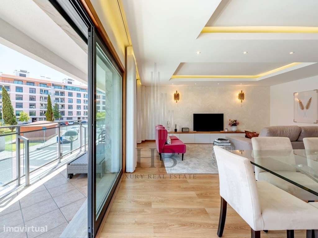 Apartamento T4 nos Terraços do Marquês c/ Garagem | Oeiras-14