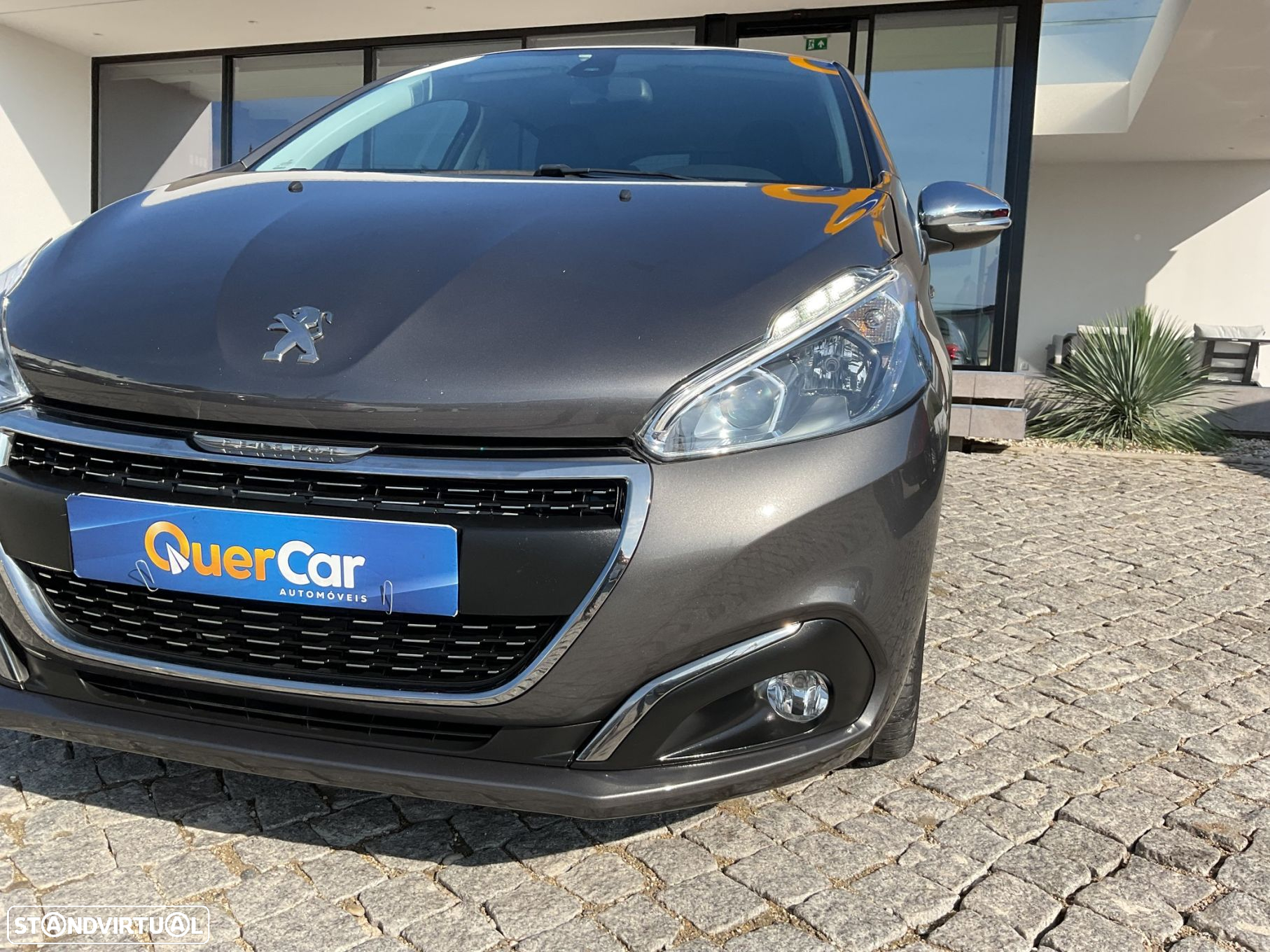 Peugeot 208 1.2 PureTech Style - 17