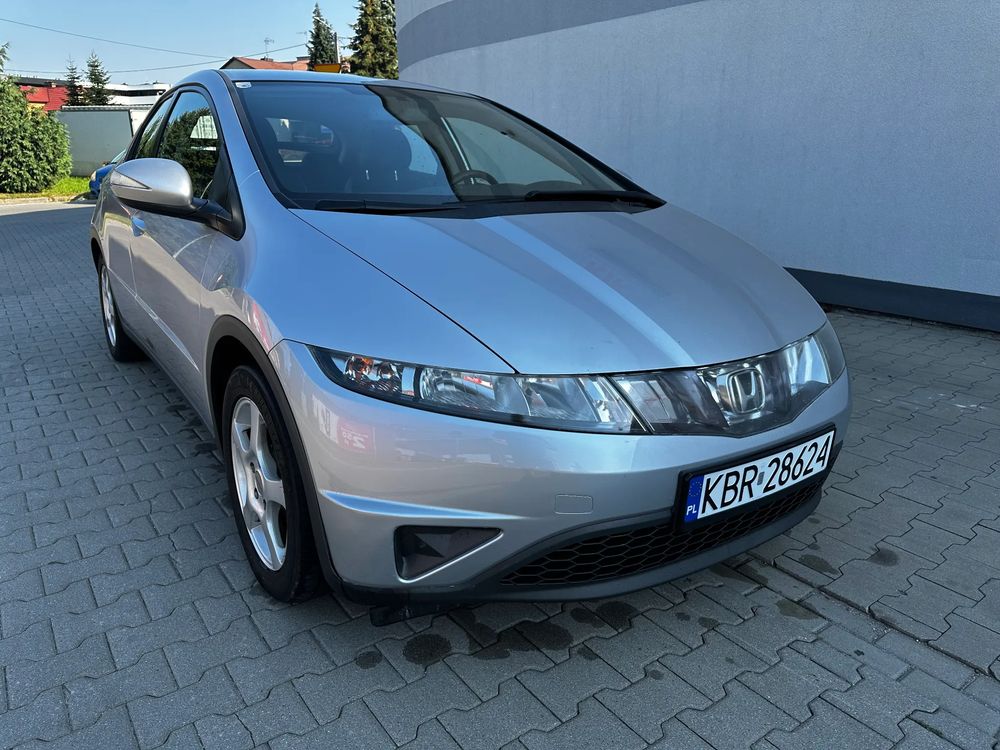 Honda Civic VIII (2006-2011) 1.4 i-VTEC 2006
