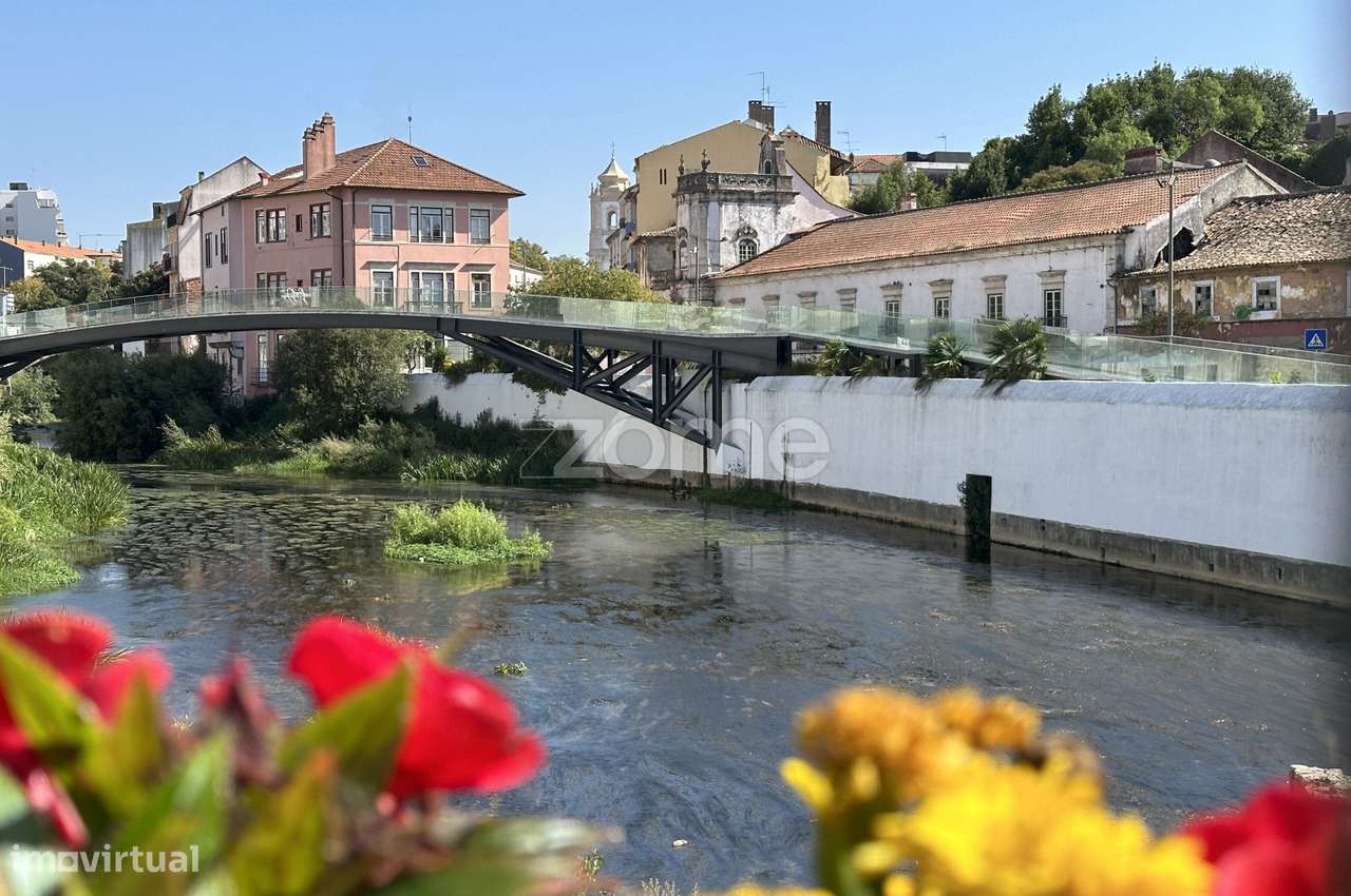 Apartamento T2 Leiria-21