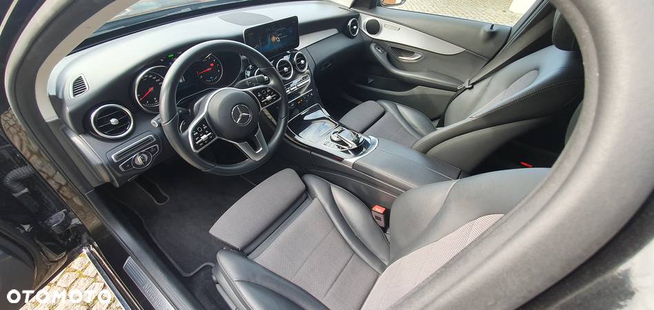 Mercedes-Benz Klasa C 200 9G-TRONIC - 8