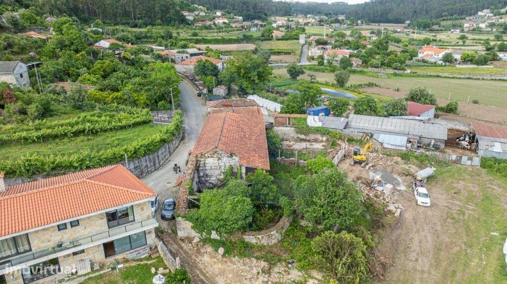 Casa Senhorial em Cunha, Braga – Excelente Oportunidade de Investiment-24