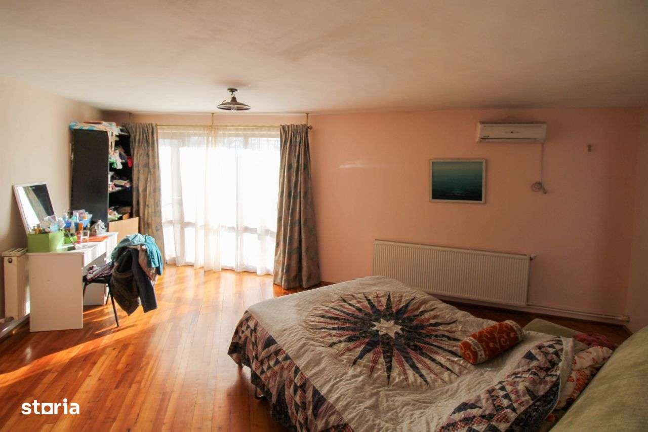 Pipera: Vila individuala cu 10 camere si teren de 600mp! - Imagine principală: 5/13