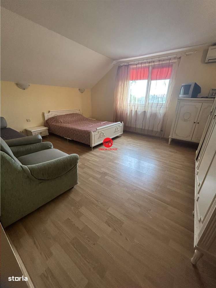 Casa P+M complet mobilata, 8 camere, teren 1000mp, langa Golful Pescar - Imagine principală: 3/20