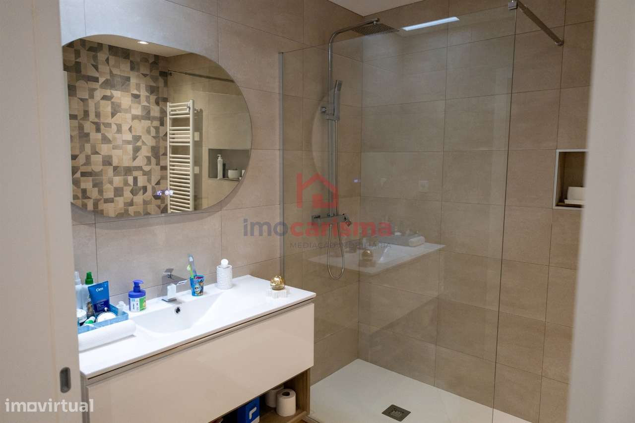 Moradia de Luxo T3 em Mancelos, Amarante-22