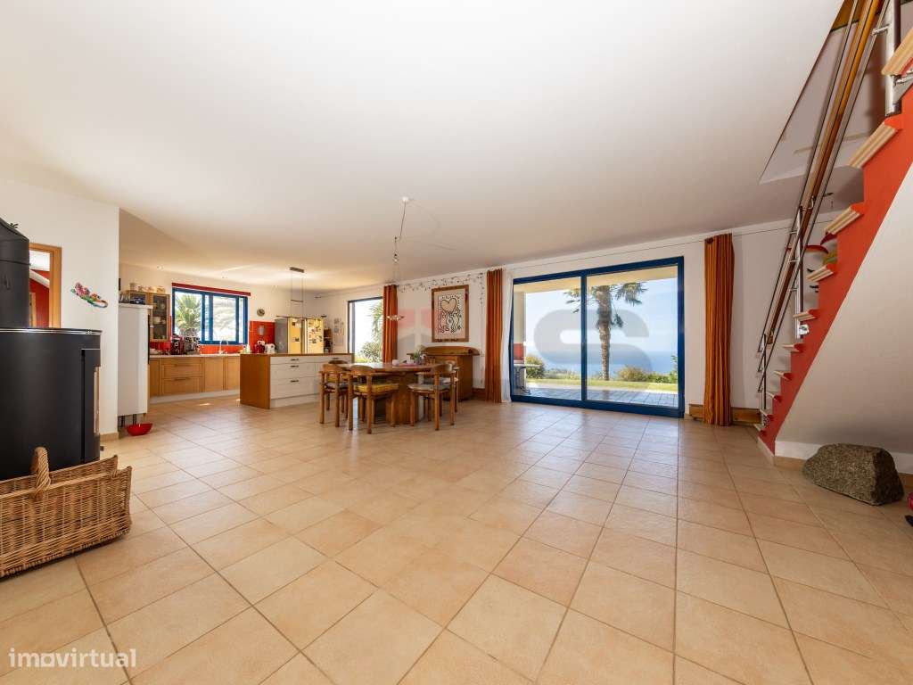 Refúgio Exclusivo com Vista Panorâmica Sobre o Atlântico - Costa Su...-8