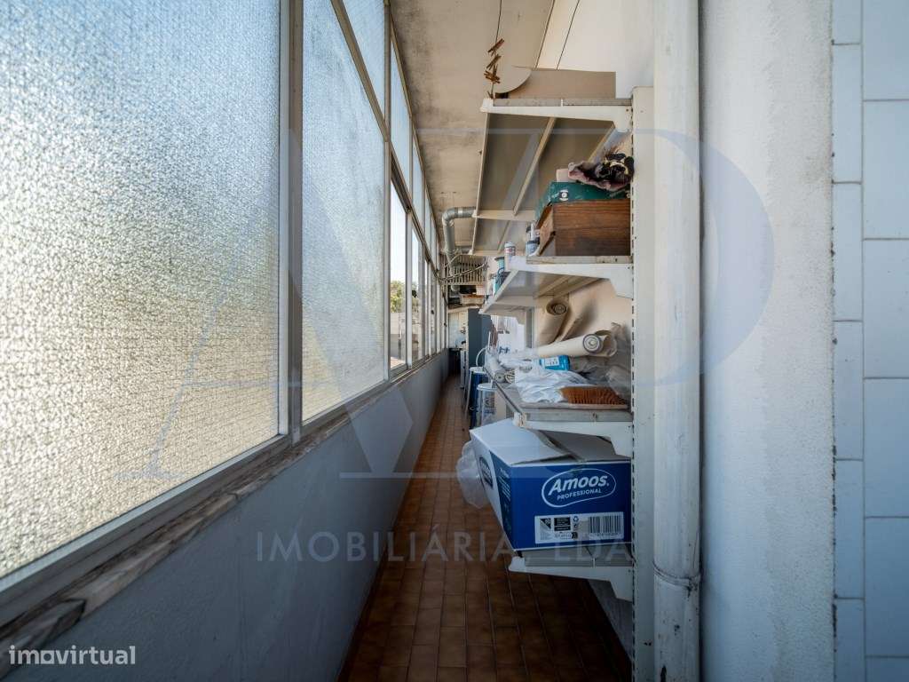 Loja com Negócio em Mesão Frio - Oportunidade de Investimento-15