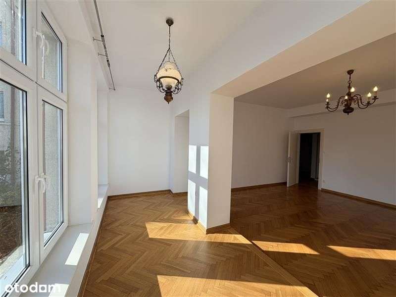 Apartament na Kamiennej Górze z garażem-6