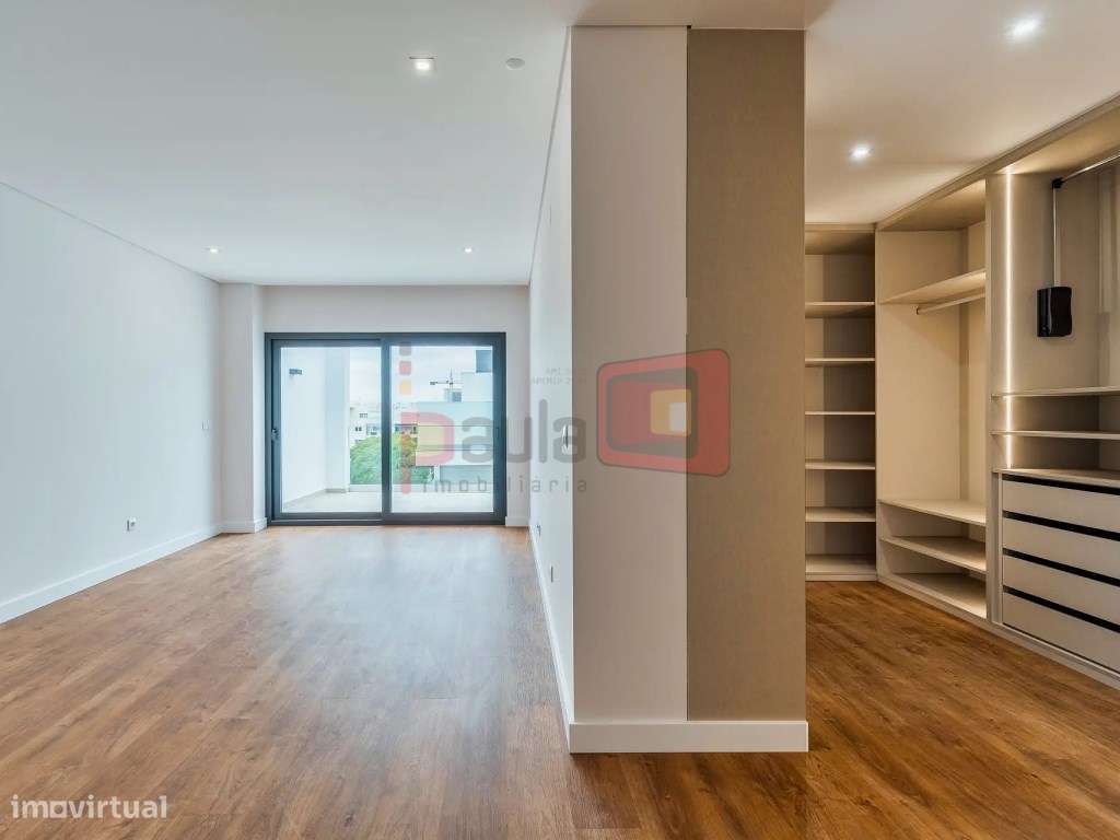 APARTAMENTOS PINUS URBAN GARDEN II - T3 + 2 PENTHOUSE-5