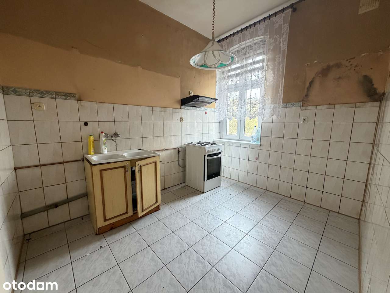 2 pokoje! Do remontu. ul.Mickiewicza 122