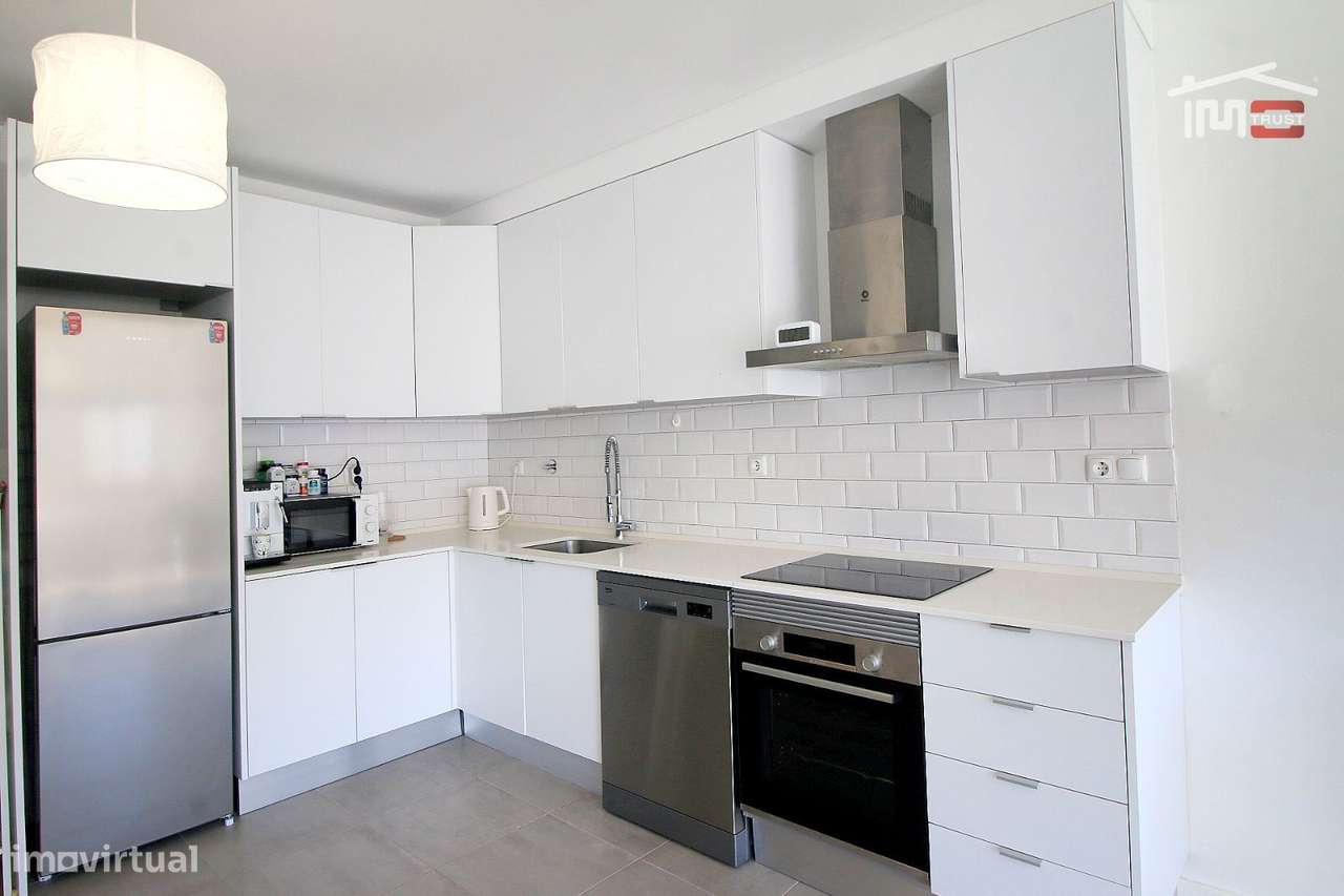 Apartamento T2 Moderno com Open Space e Arrecadação  Margem Sul de ... - Grande imagem: 3/29