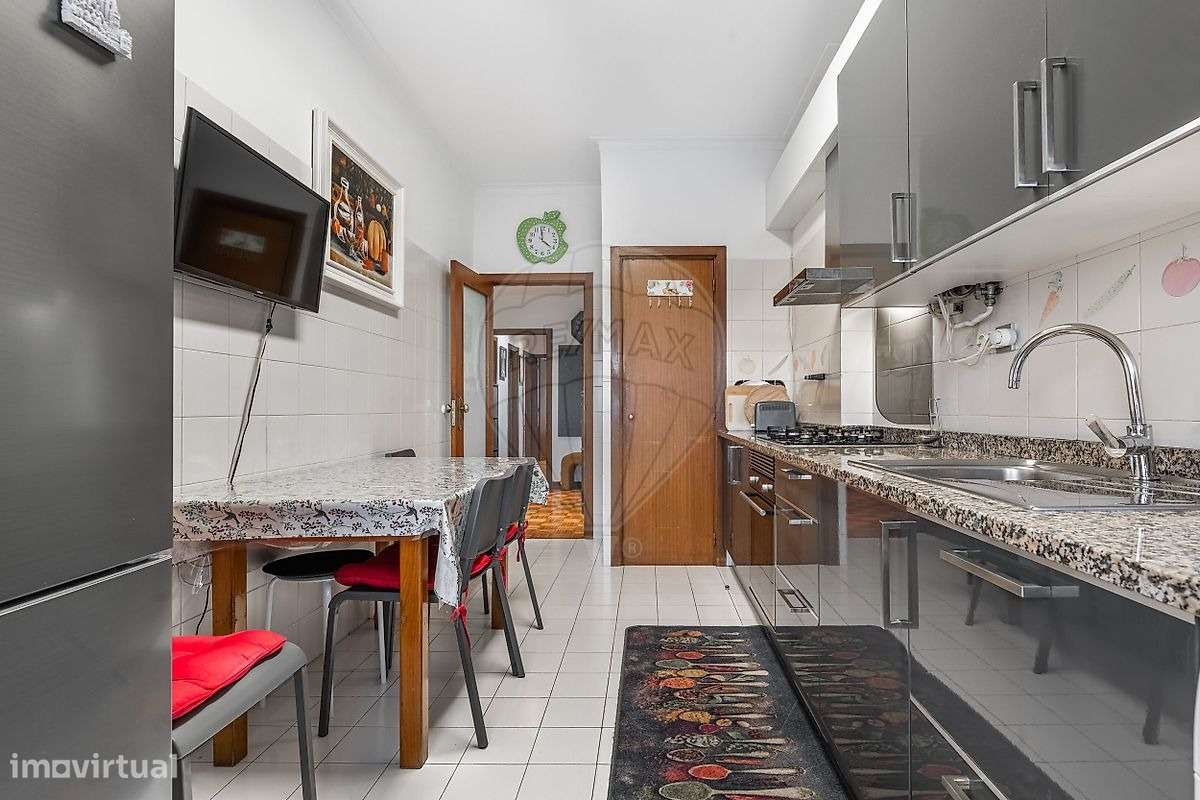 Apartamento T3 situado em Braga - Grande imagem: 4/26