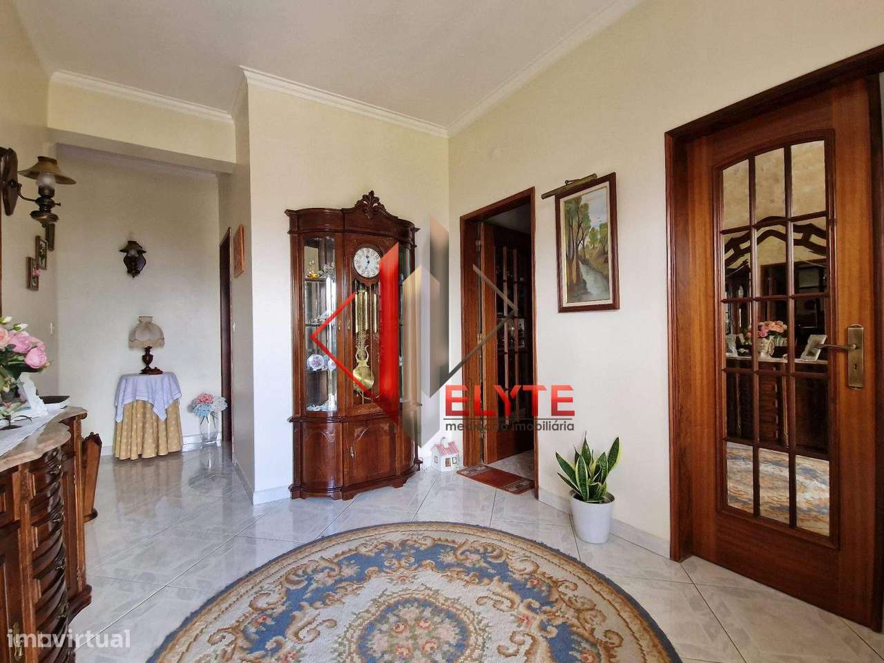 Moradia de 8 assoalhadas em Samora Correia - Grande imagem: 2/57