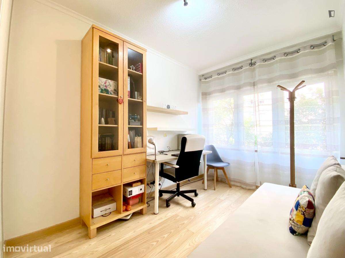 Apartamento com 2 quartos - localizado em Olaias Lisbon - Grande imagem: 3/10