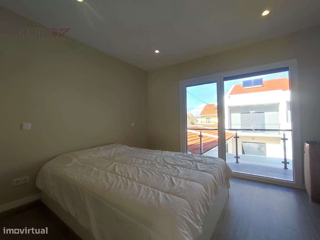 Moradia Geminada T3 Triplex, com Garagem e como Nova em Quinta do C...-13