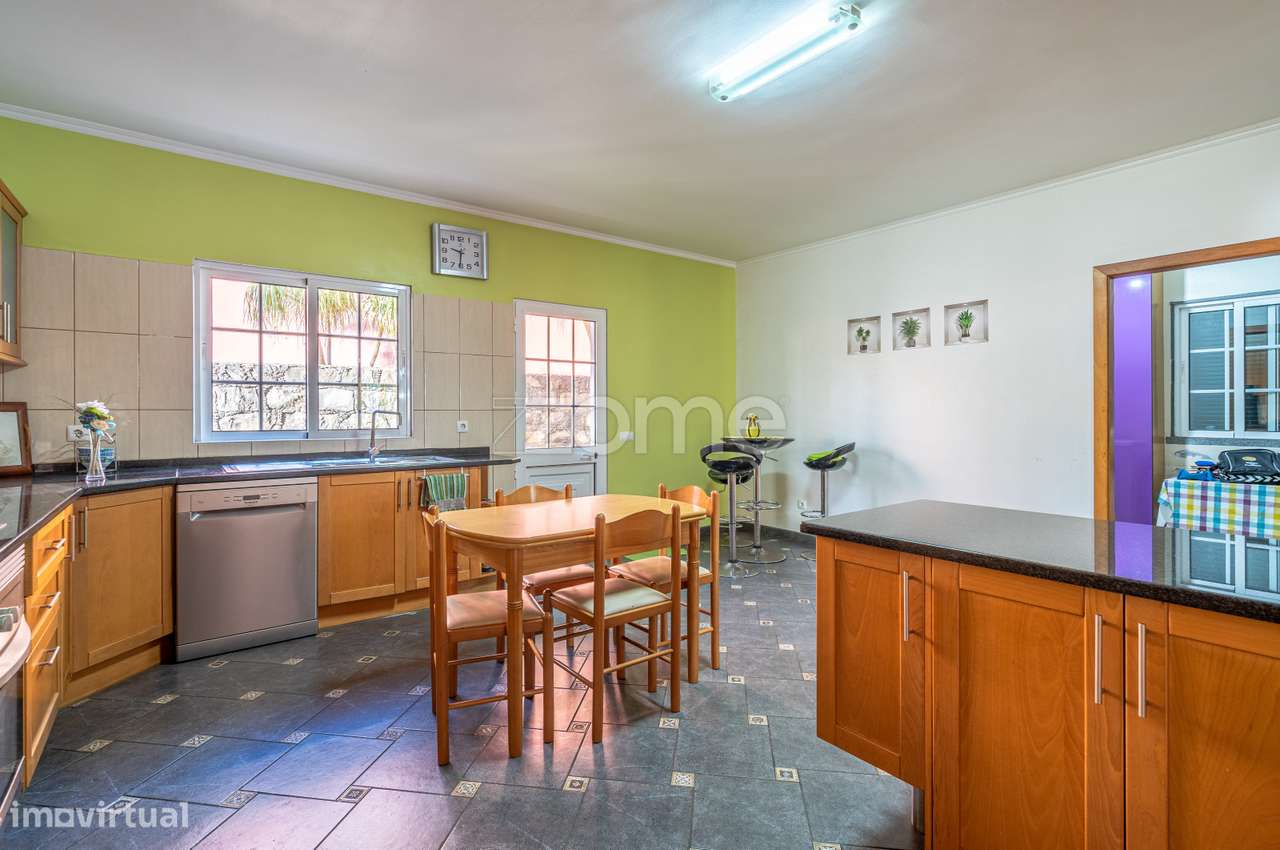 Moradia T3 + sotão - Grande imagem: 2/39