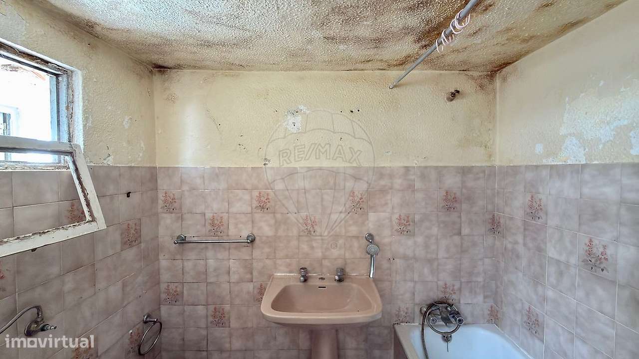 Moradia T2 para venda-21