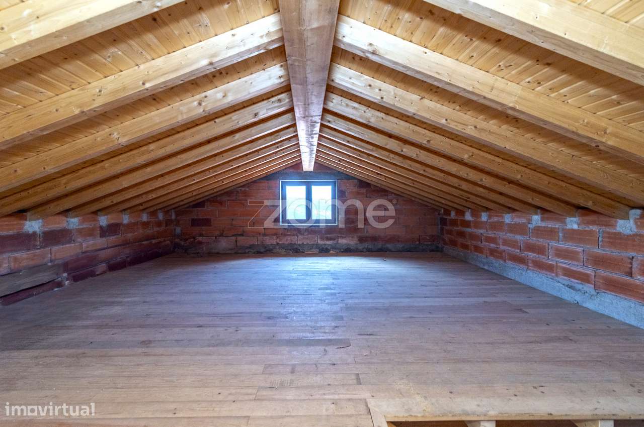 Refúgio em Xisto com Vista Deslumbrante para a Serra do Açor - Grande imagem: 2/31