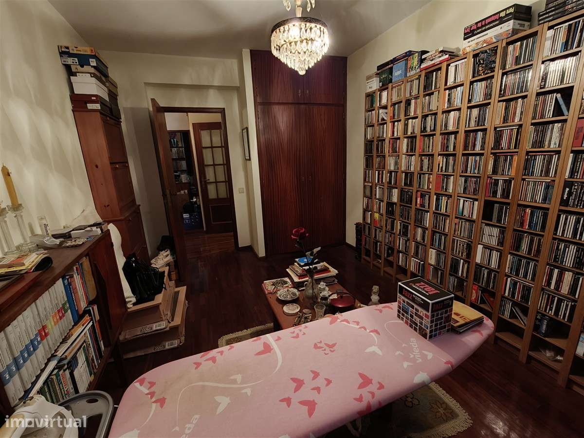 T4-Centro-Póvoa de Varzim-Garagem fechada-8