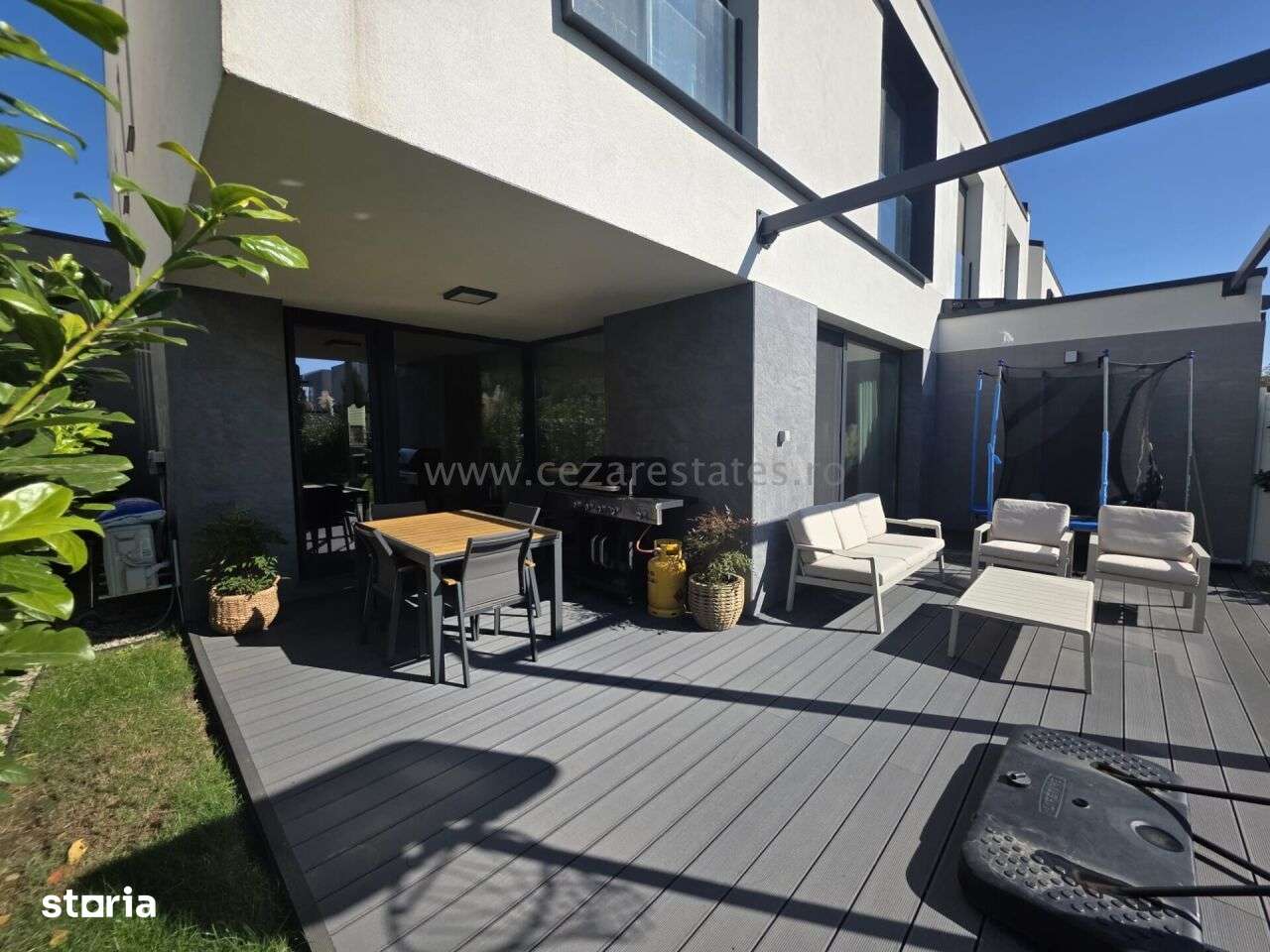 SUPER OFERTA! PIPERA  VILA ELEGANTA IN COMPLEX FINISAJE LUX - Imagine principală: 2/20