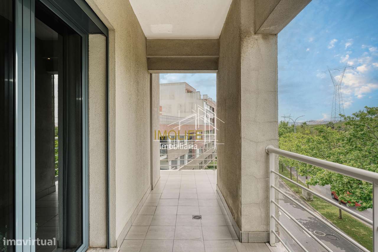 Magnifico apartamento T3 nas Colinas de Cruzeiro em Odivelas-8