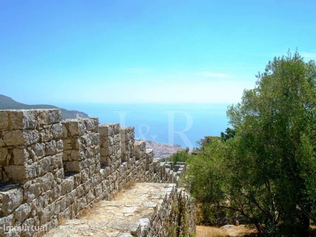 Moradia T3 com jardim e piscina perto das praias de Sesimbra-18