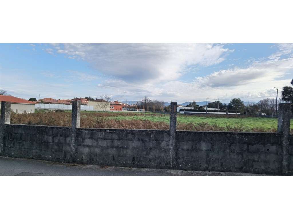 Terreno - Grande imagem: 2/6