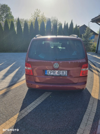 Volkswagen Touran 2.0 TDI Trendline - 9