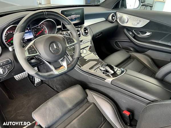 Mercedes-Benz C AMG 63 Coupe S AMG Speedshift 7G-MCT - 19