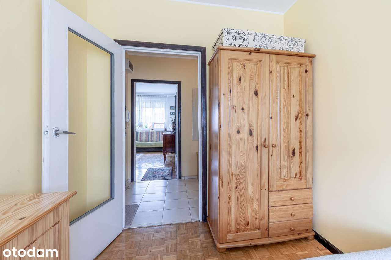 Czteropokojowe z balkonem, 4 min od plaży.-6