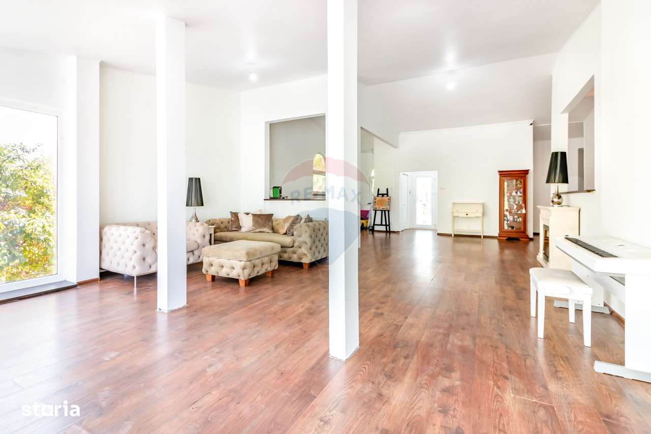 Snagov - Vila 5 camere cu terase mari si iesire directa la lac - Imagine principală: 5/20