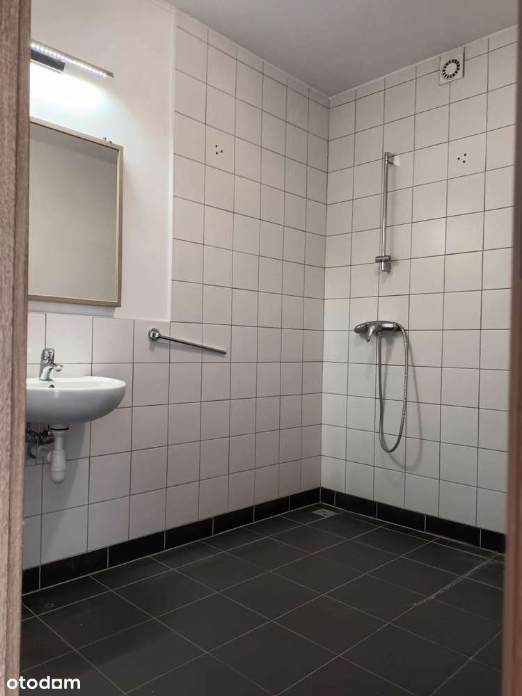 Dom Opieki na sprzedaż 30min od Warszawy-12