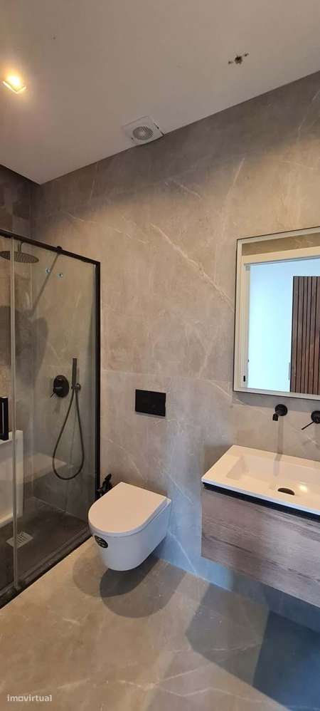 Apartamento T1+1 | Design moderno | Área ampla 111m2-13