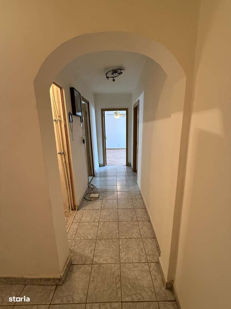 Apartament 2 camere 53,5 mp etaj 6 strada Moinesti- drumul taberei-11